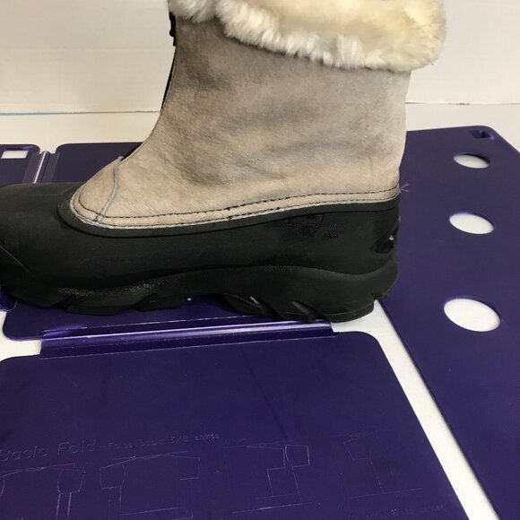 SOREL WOMENS SNOW ANGEL SUEDE BOOTS SIZE 9 - Picture 2 of 9
